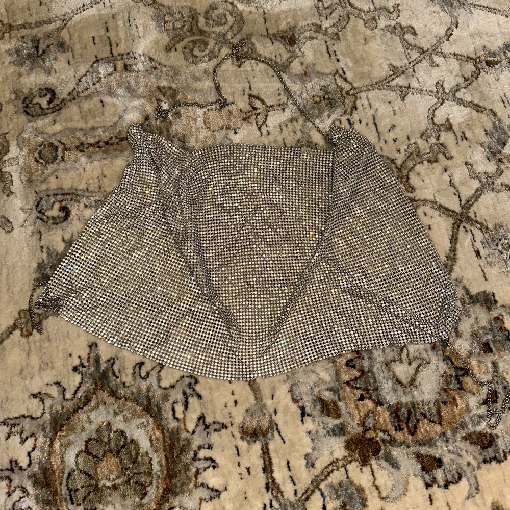 Stylish Rhinestone top!